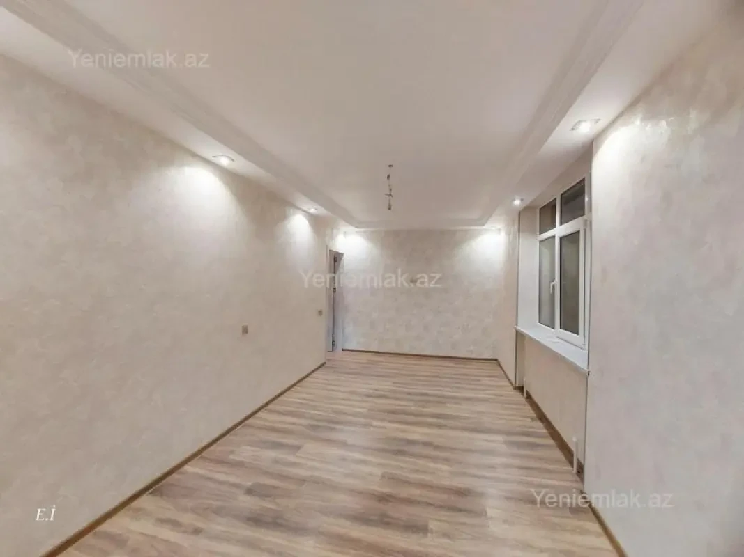 Satılır 1 otaqlı köhnə tikili 36 m²