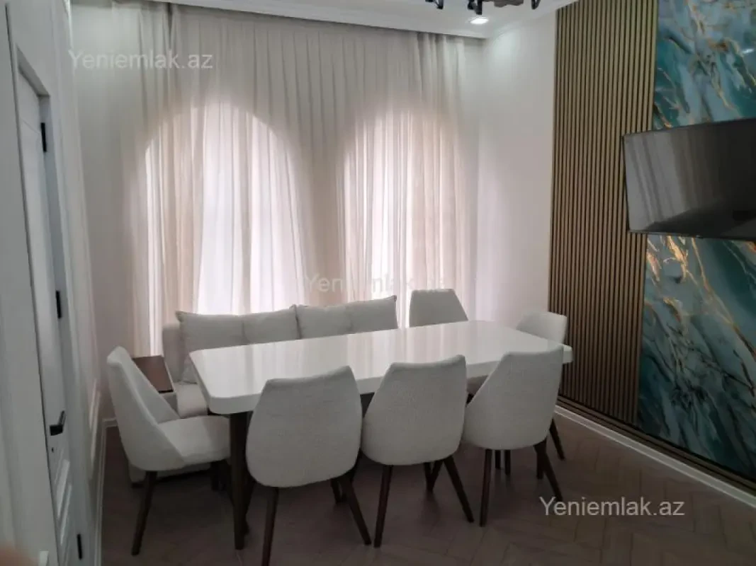 Satılır 4 otaqlı həyət evi 100 m²