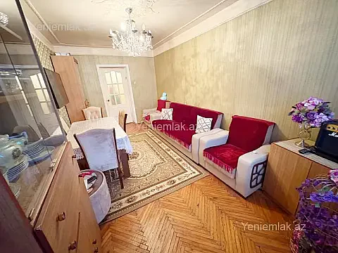 Satılır 3 otaqlı köhnə tikili 80 m² — Sumqayıt 3 otaq 80.00 m²