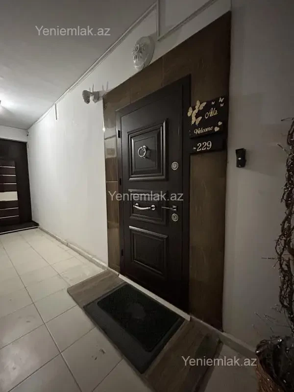 Satılır 3 otaqlı yeni tikili 93 m²