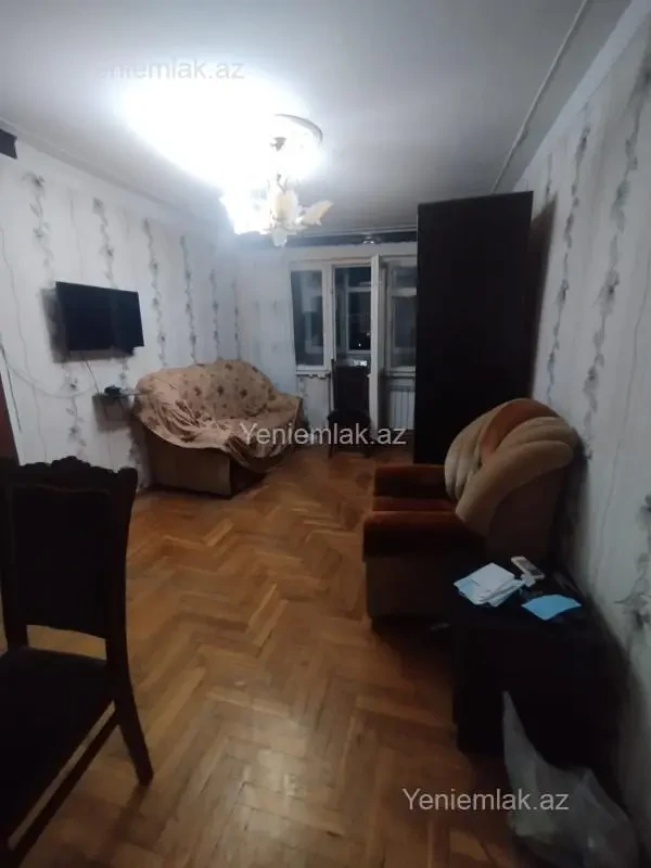 Satılır 2 otaqlı köhnə tikili 48 m²