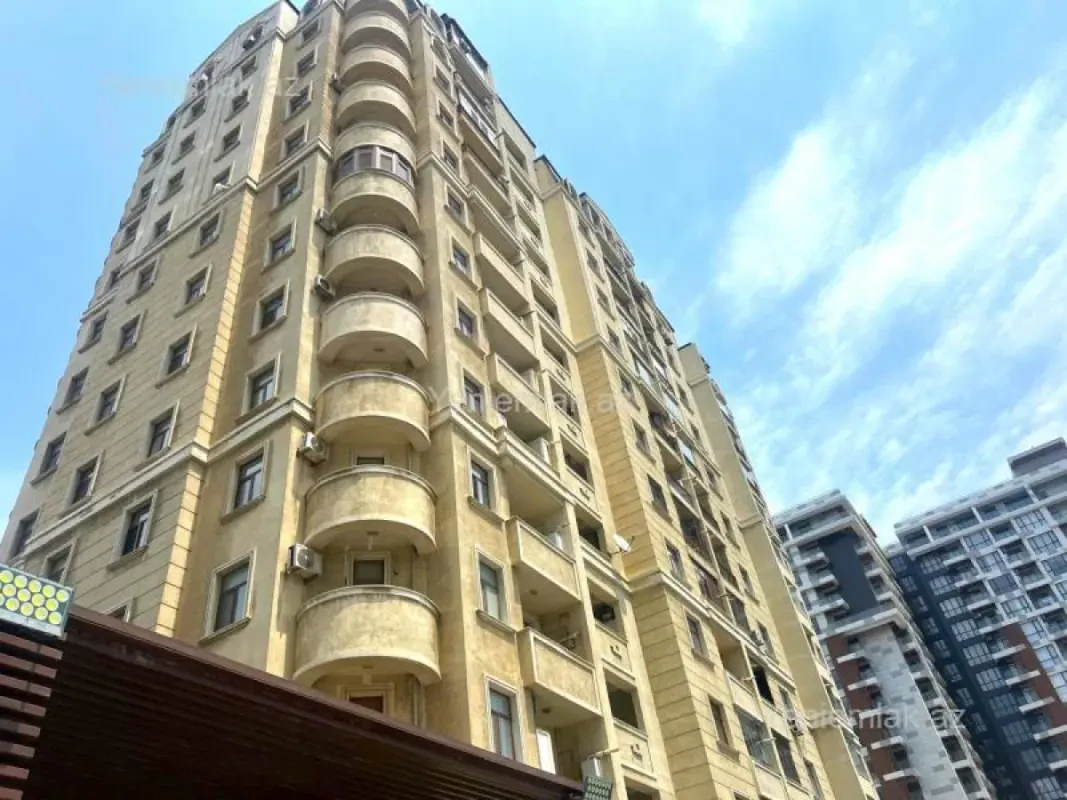 Satılır 2 otaqlı yeni tikili 55 m²