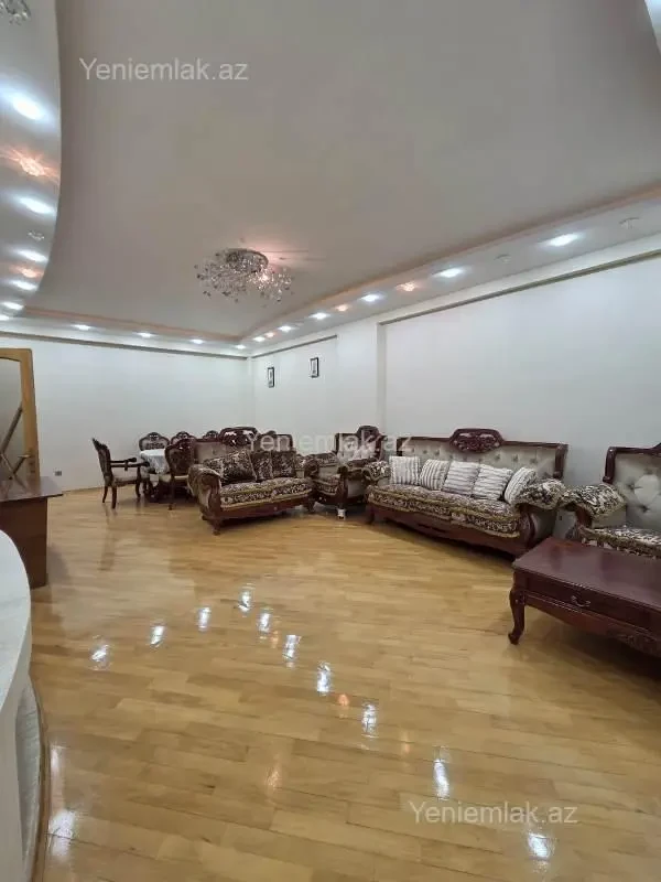 Satılır 4 otaqlı yeni tikili 221 m²