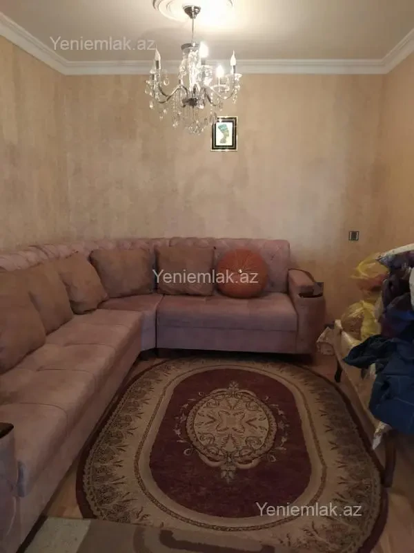Satılır 2 otaqlı köhnə tikili 65 m²