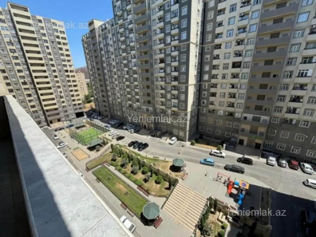 Satılır 2 otaqlı yeni tikili 68 m²