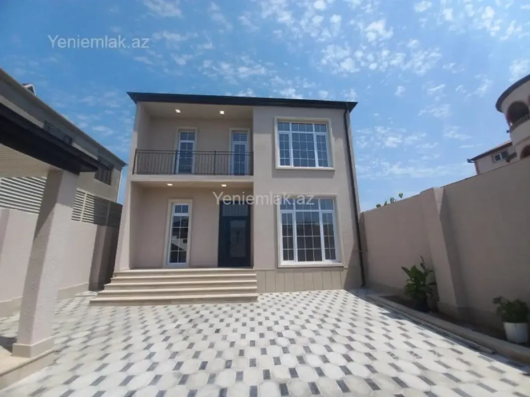 Satılır 4 otaqlı həyət evi 147 m²
