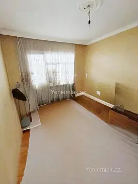 Satılır 3 otaqlı köhnə tikili 80 m² — Sumqayıt, 3-cü mikrorayon 3 otaq 80.00 m²