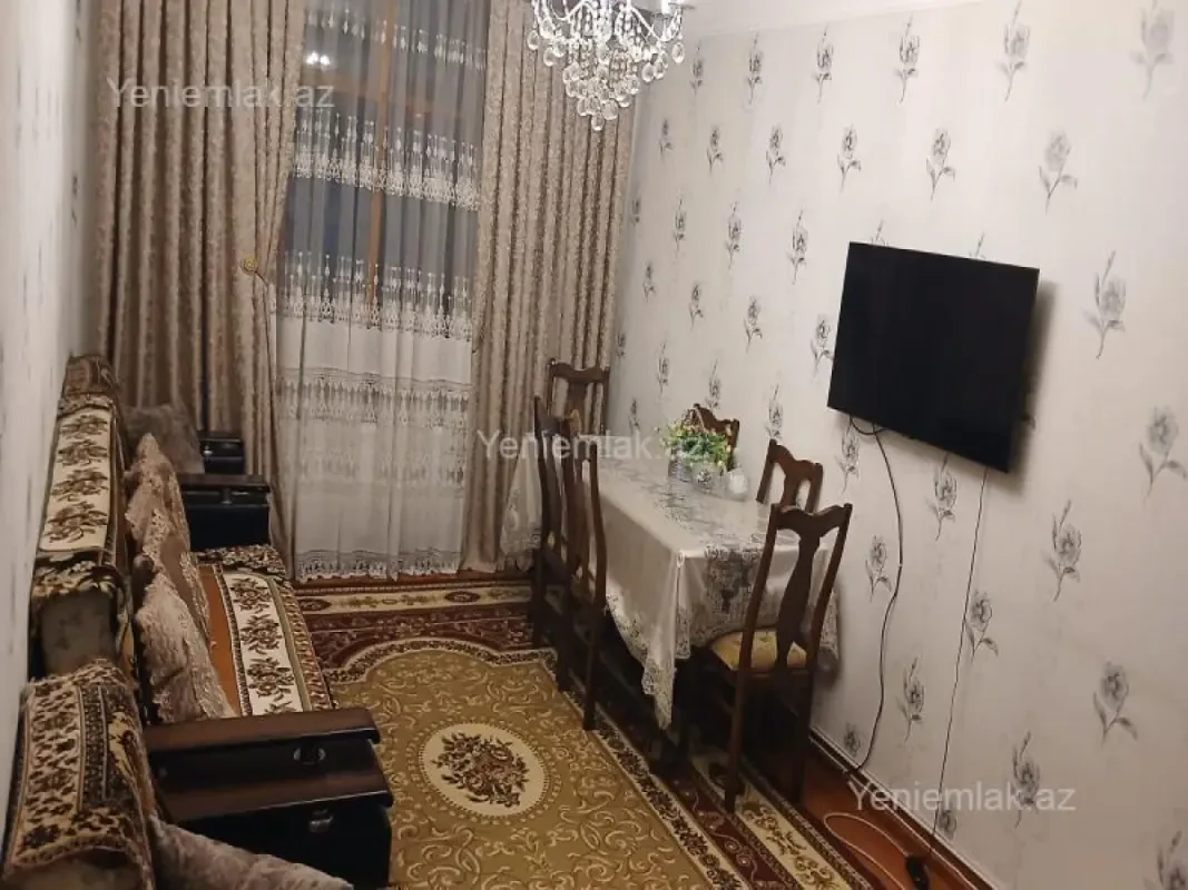 Satılır 3 otaqlı köhnə tikili 76 m²