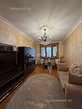 Satılır 3 otaqlı köhnə tikili 67 m² — Bakı, Xətai 3 otaq 67.00 m²
