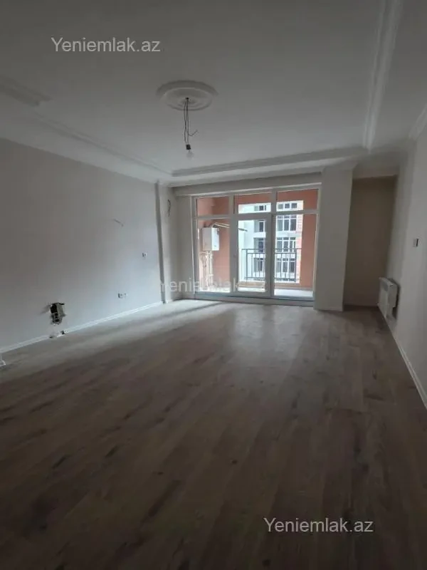 Satılır 2 otaqlı yeni tikili 88 m²