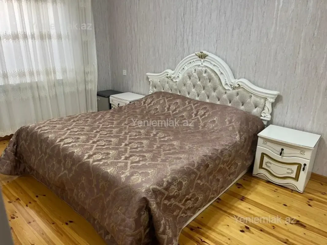 Satılır 3 otaqlı həyət evi 100 m²