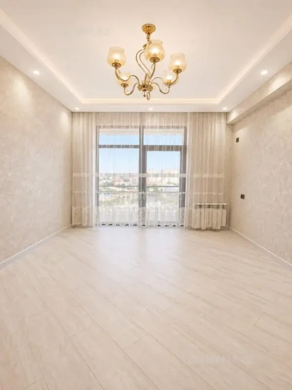 Satılır 2 otaqlı yeni tikili 60 m²