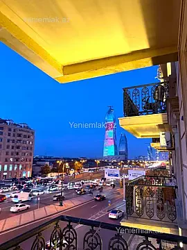 Satılır 3 otaqlı köhnə tikili 70 m² — Bakı, Nərimanov 3 otaq 70.00 m²