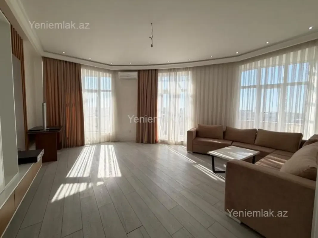 Satılır 3 otaqlı yeni tikili 145 m²