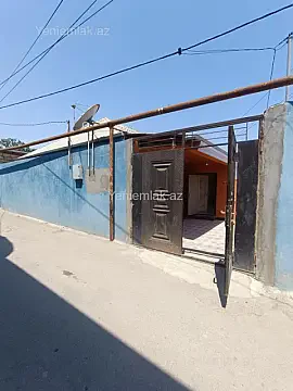 Satılır 4 otaqlı həyət evi 180 m² — Xırdalan 4 otaq 180.00 m²