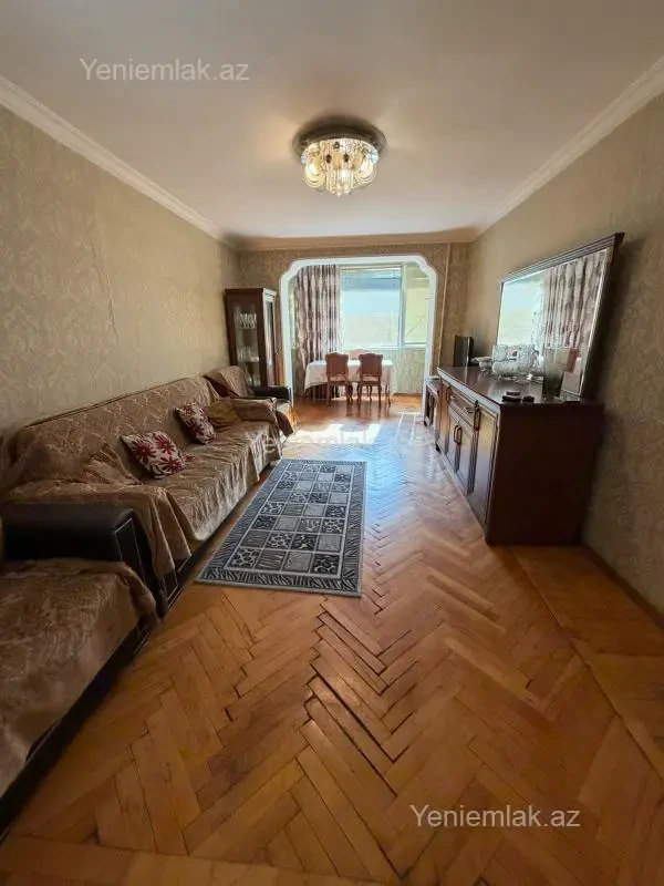 Satılır 3 otaqlı köhnə tikili 65 m²
