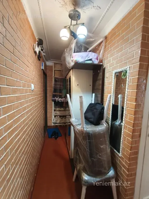 Satılır 2 otaqlı köhnə tikili 47 m²