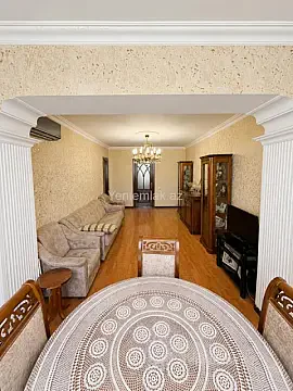 Satılır 3 otaqlı köhnə tikili 70 m² — Bakı, Yasamal 3 otaq 70.00 m²