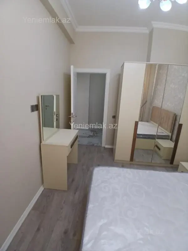 Satılır 2 otaqlı yeni tikili 66 m²