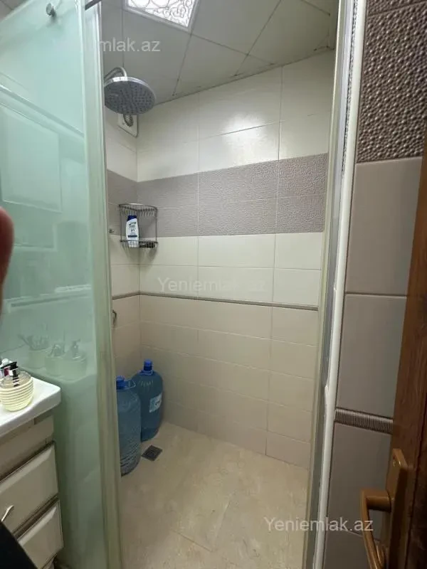 Satılır 3 otaqlı köhnə tikili 62 m²