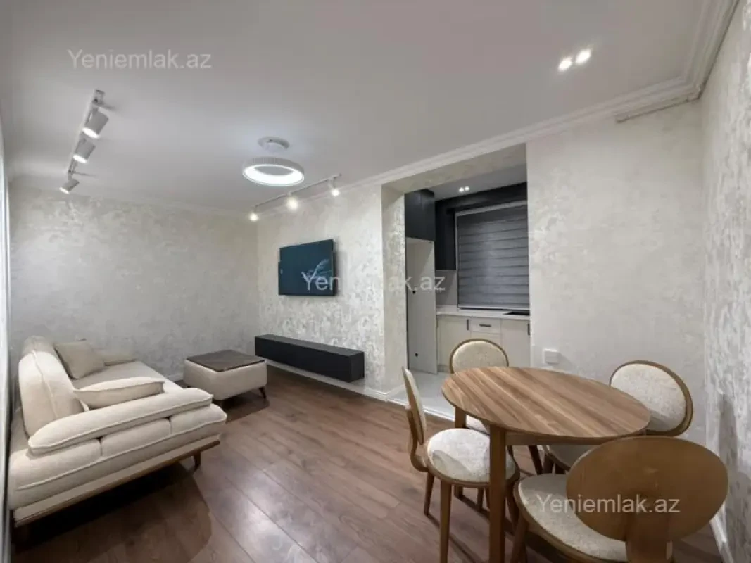 Satılır 3 otaqlı köhnə tikili 65 m²