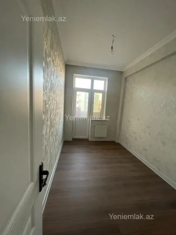 Satılır 3 otaqlı yeni tikili 65 m²