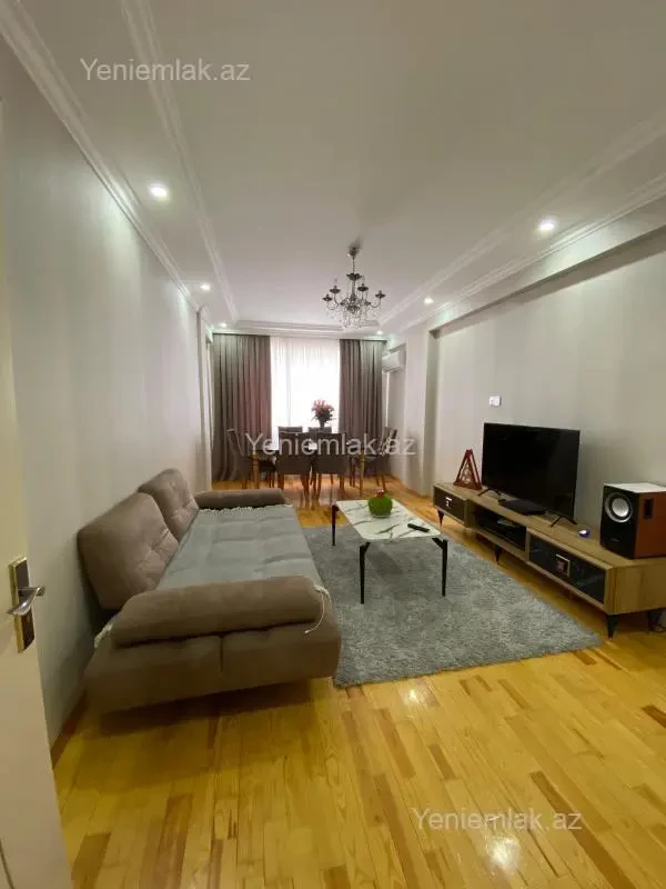 Satılır 2 otaqlı yeni tikili 70 m²