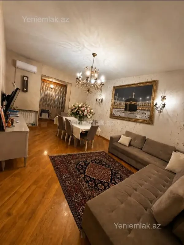 Satılır 3 otaqlı köhnə tikili 95 m²