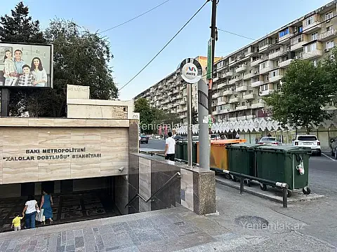 Satılır 3 otaqlı köhnə tikili 60 m² — Bakı, Nizami 3 otaq 60.00 m²