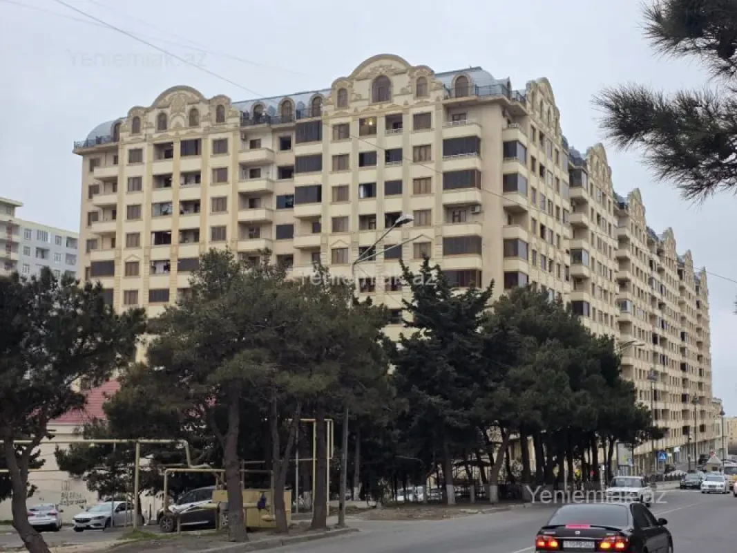 Satılır 3 otaqlı yeni tikili 137 m²