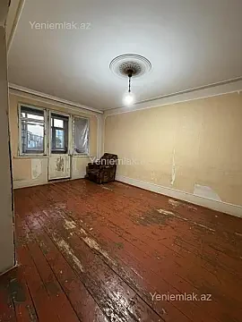 Satılır 2 otaqlı köhnə tikili 50 m² — Sumqayıt, 3-cü mikrorayon 2 otaq 50.00 m²