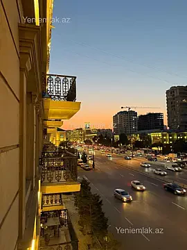 Satılır 3 otaqlı köhnə tikili 70 m² — Bakı, Nərimanov 3 otaq 70.00 m²