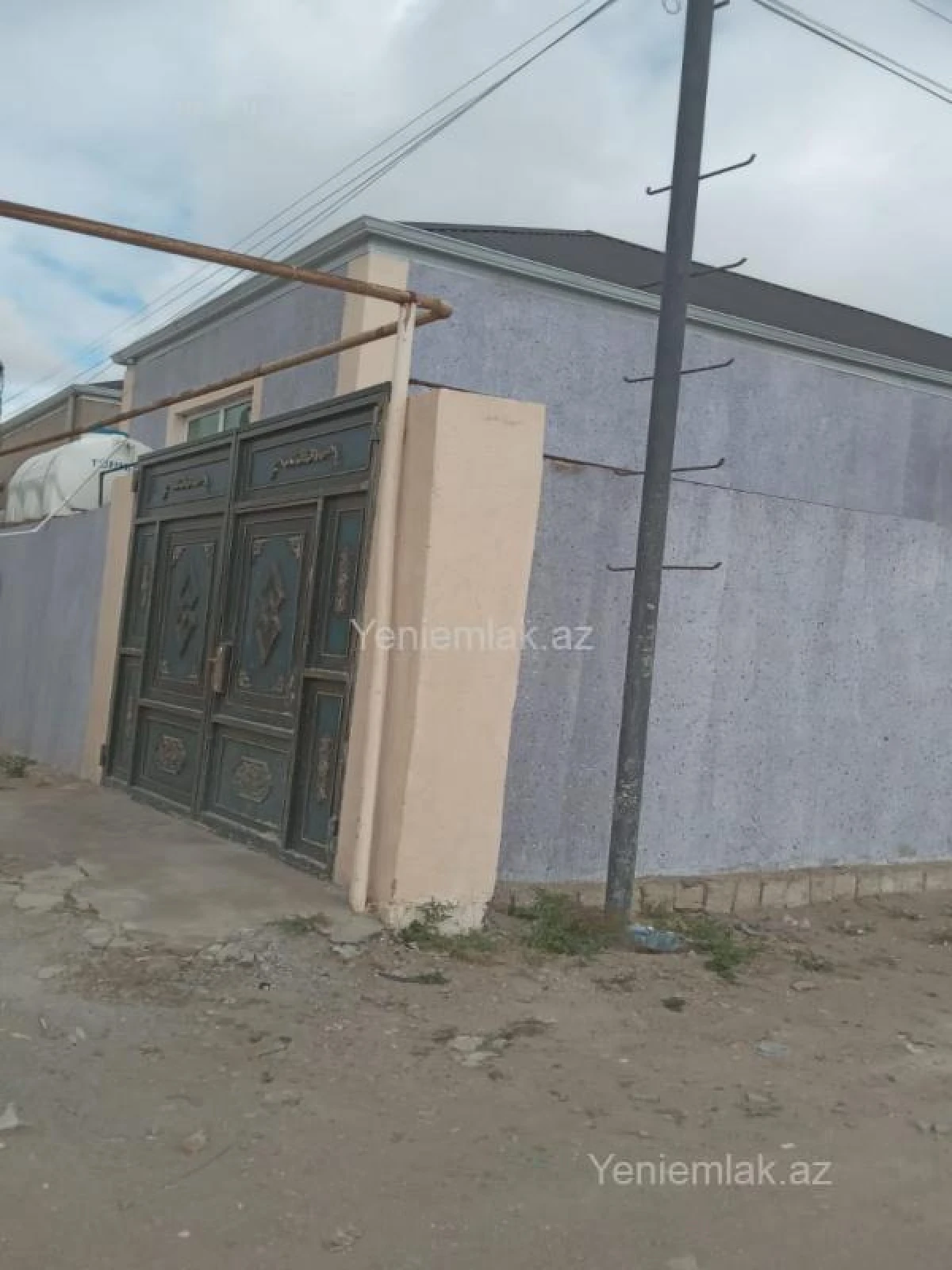 Satılır 2 otaqlı həyət evi 75 m²