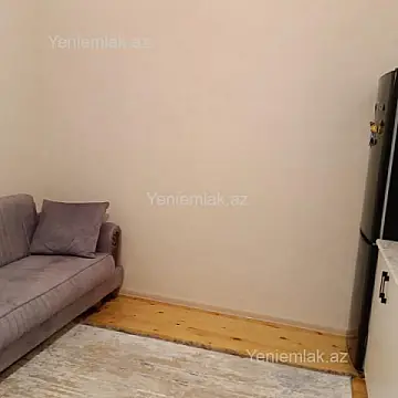 Satılır 2 otaqlı həyət evi 75 m²