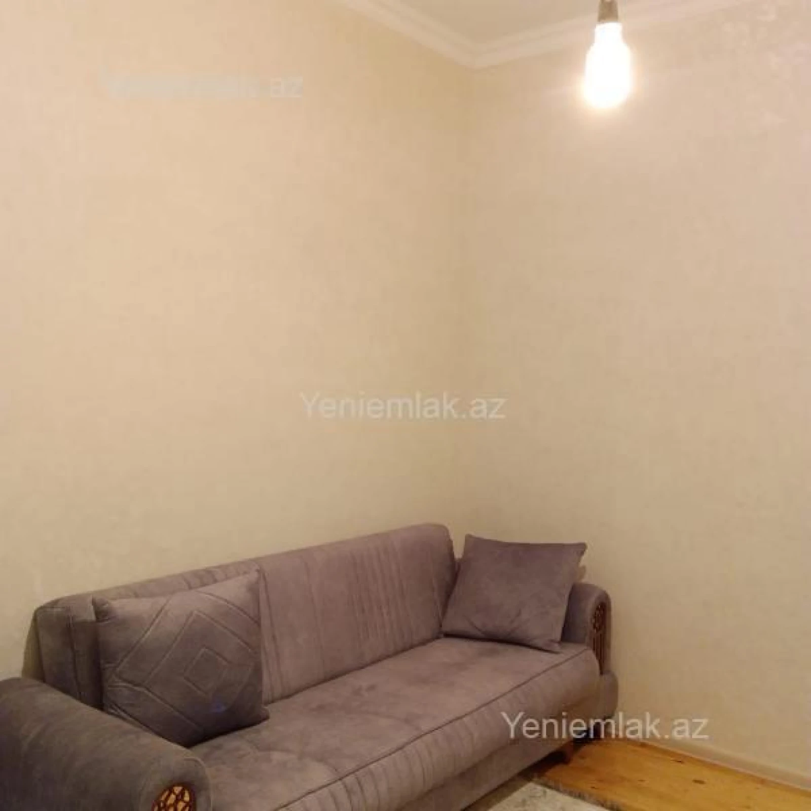 Satılır 2 otaqlı həyət evi 75 m²