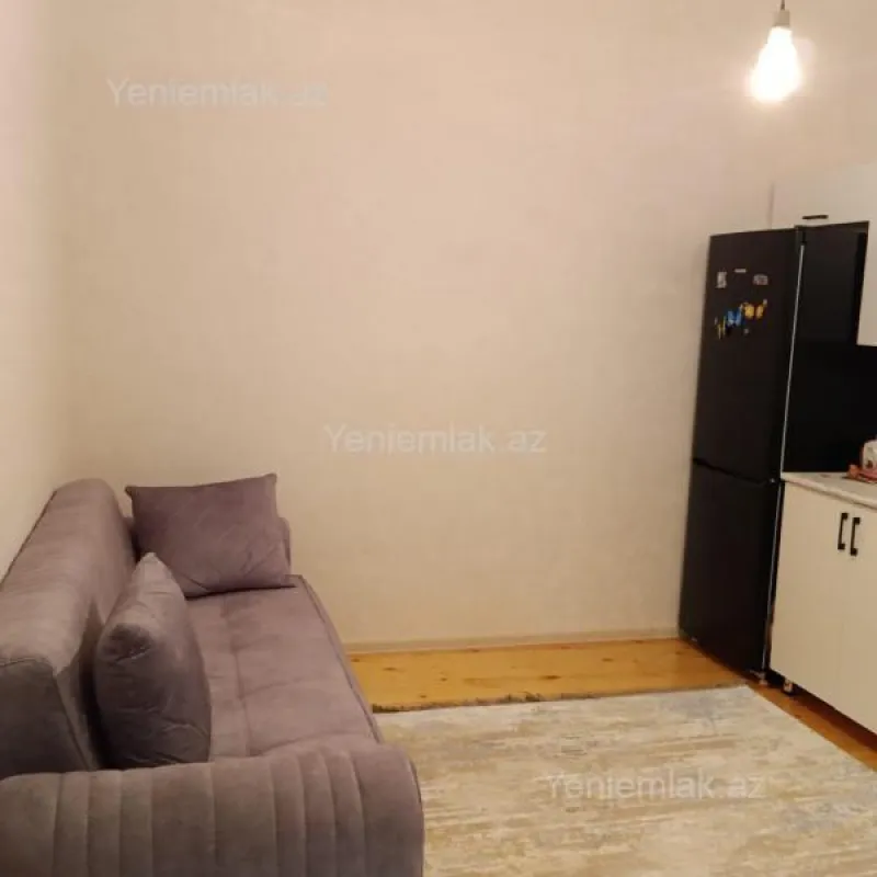 Satılır 2 otaqlı həyət evi 75 m²