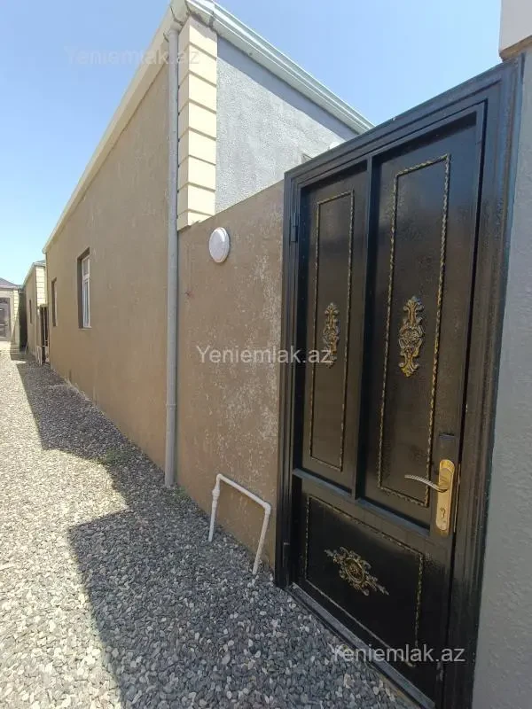 Satılır 2 otaqlı həyət evi 47 m²