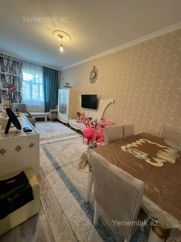 Satılır 2 otaqlı həyət evi 53 m²