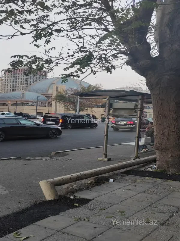 Satılır 2 otaqlı köhnə tikili 48 m²