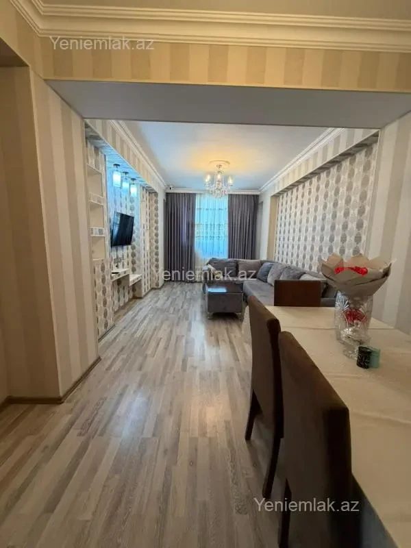 Satılır 2 otaqlı yeni tikili 72 m²