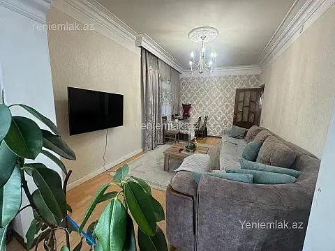Satılır 4 otaqlı köhnə tikili 100 m² — Bakı, Nizami 4 otaq 100.00 m²