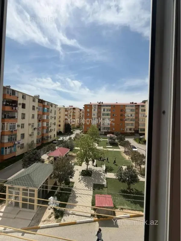 Satılır 2 otaqlı yeni tikili 74 m²