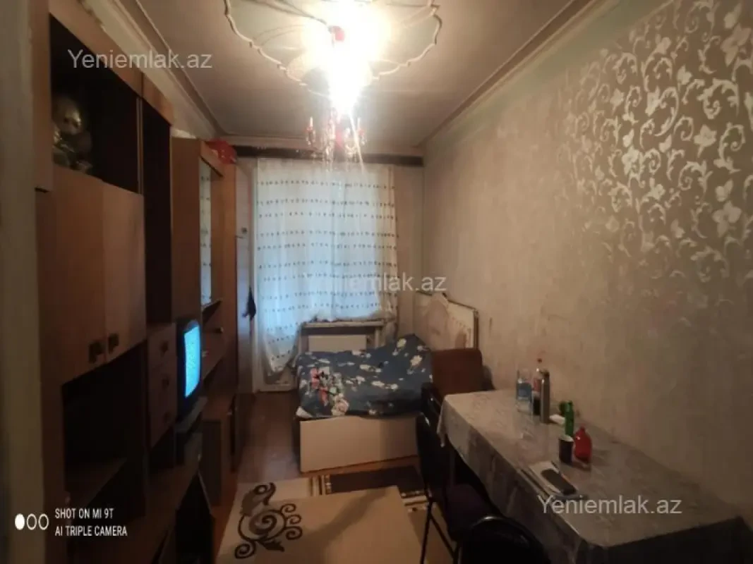 Satılır 3 otaqlı köhnə tikili 80 m²
