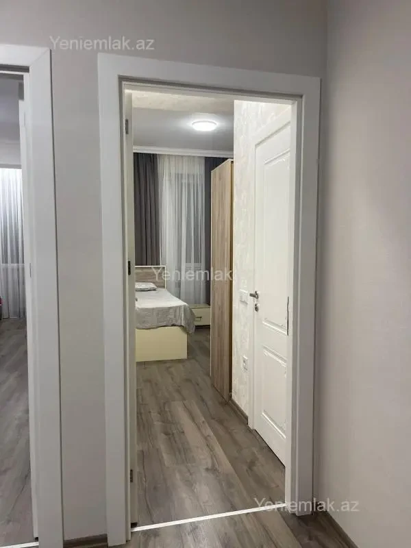 Satılır 3 otaqlı yeni tikili 100 m²