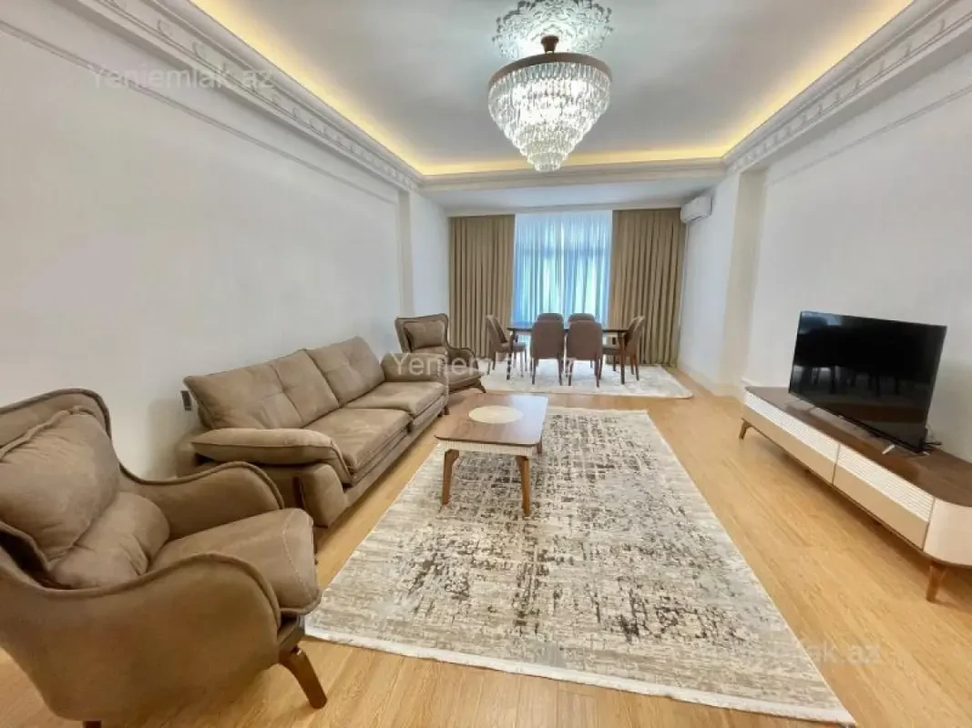 Satılır 2 otaqlı yeni tikili 111 m²