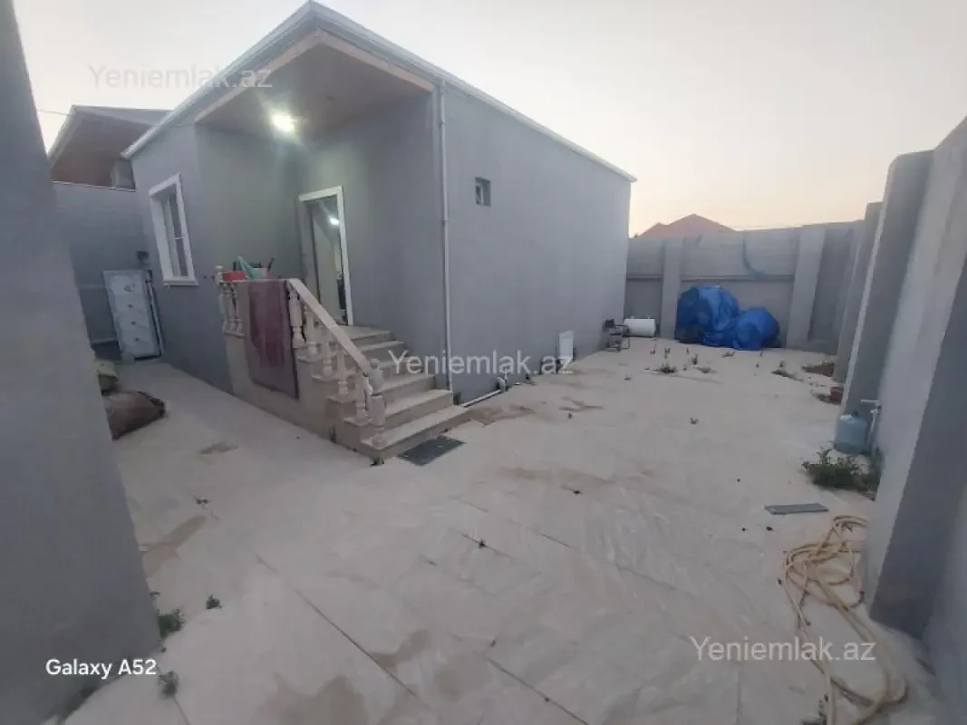 Satılır 2 otaqlı həyət evi 60 m²