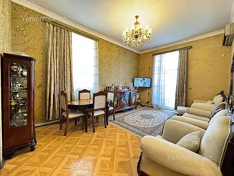 Satılır 3 otaqlı köhnə tikili 90 m² — Bakı, Yasamal 3 otaq 90.00 m²