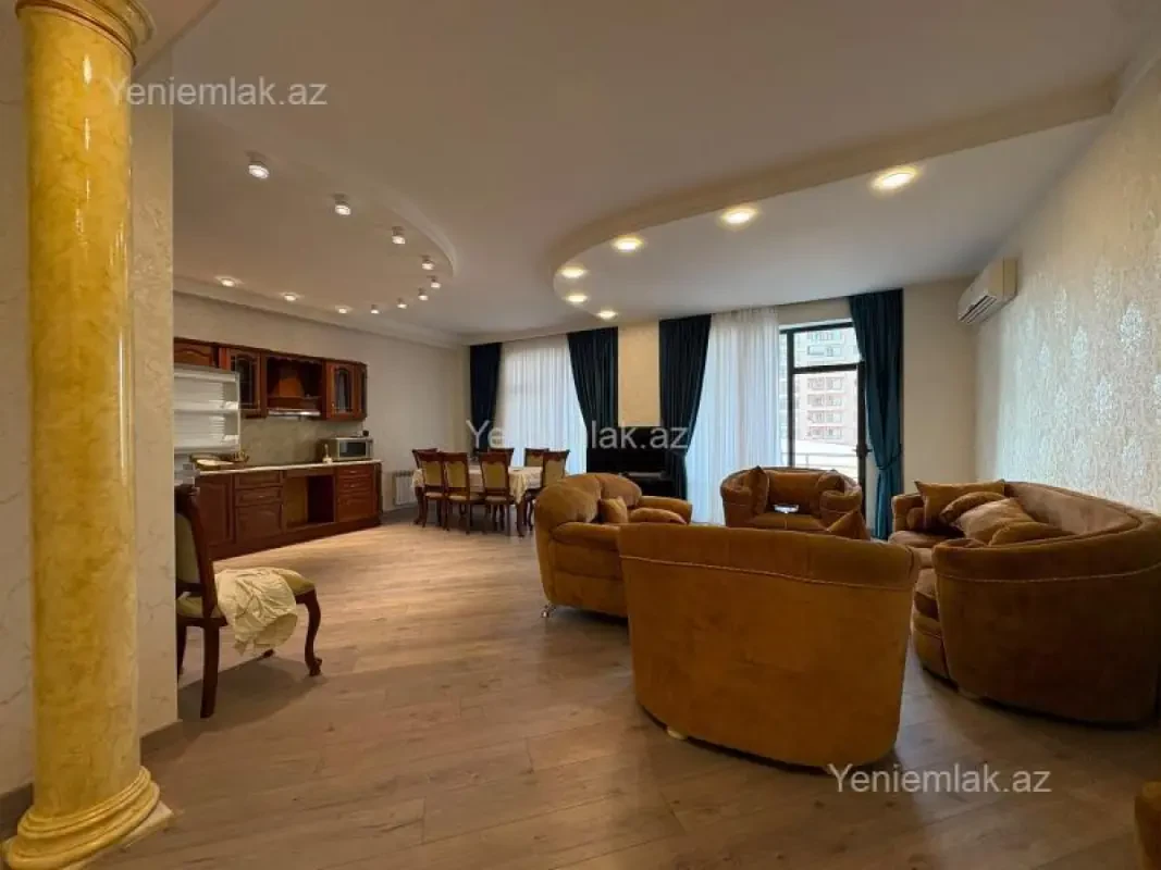 Satılır 3 otaqlı yeni tikili 120 m²