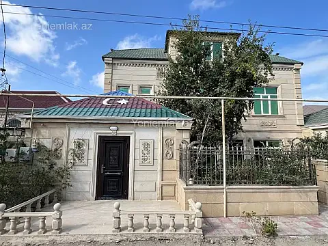 Satılır 9 otaqlı həyət evi 300 m² — Sumqayıt 9 otaq 300.00 m²