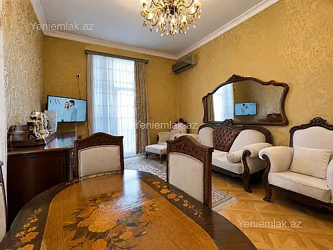 Satılır 3 otaqlı köhnə tikili 90 m² — Bakı, Yasamal 3 otaq 90.00 m²